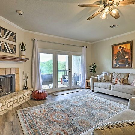 Modern Lakeside Golf Course Retreat With Deck! Canyon Lake Eksteriør bilde